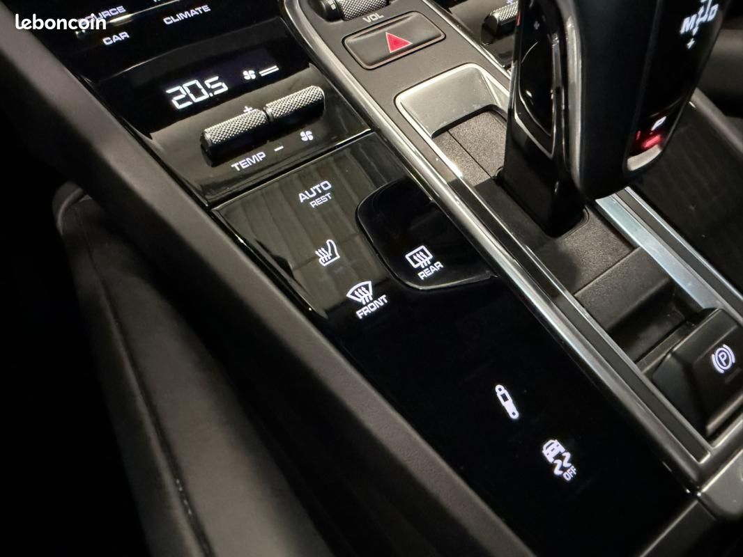Porsche Cayenne Coupé 3.0 V6 340 ch Tiptronic BVA (image 30)