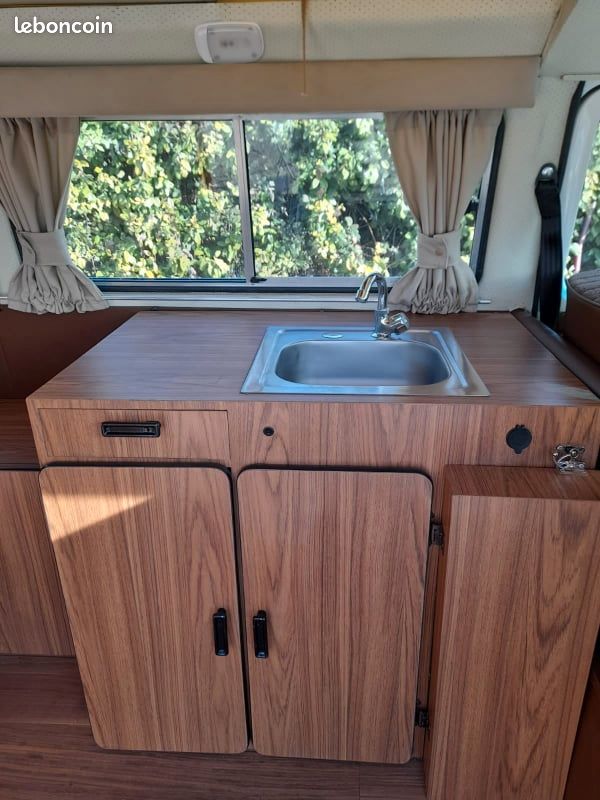 Vacances insolites en combi VW T2 (image 9)