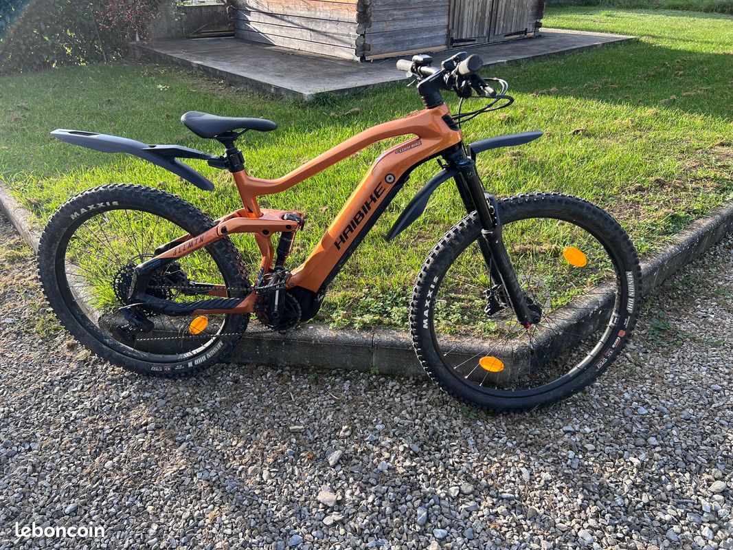 VTT électrique Haibike AllMtn CF6 Carbone Tout suspensu (image 1)