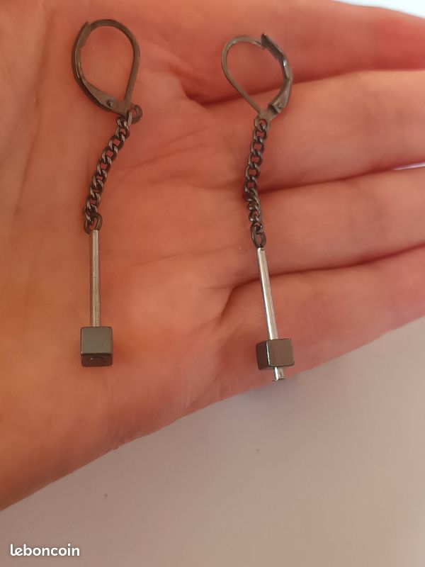 3 sublimes paires de boucles d'oreilles percées (image 4)