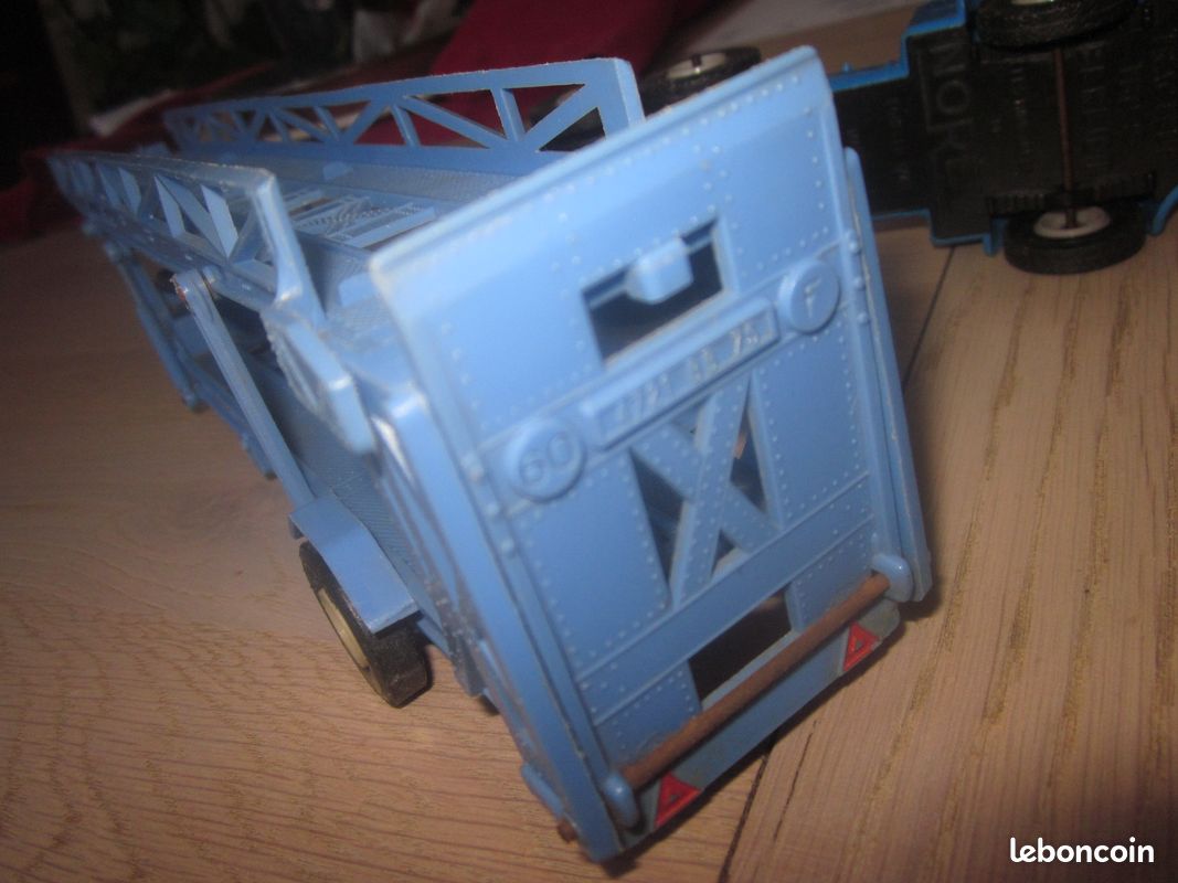 Ensemble NOREV 1/43 Berliet TBO15 Avec Semi-remorque TITAN N115 Et Pelle Mécanique - Occasion