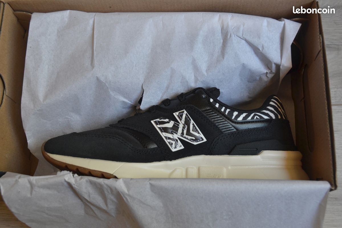 New Balance 997 femme noire blanche taille 37 [Neuves] (image 5)