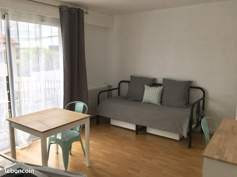 Appartement 1 pièce 20 m² · à La Rochelle · 20 m² · 570 €