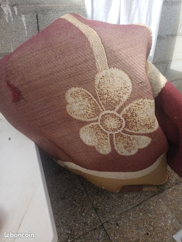Tabis (image 1)
