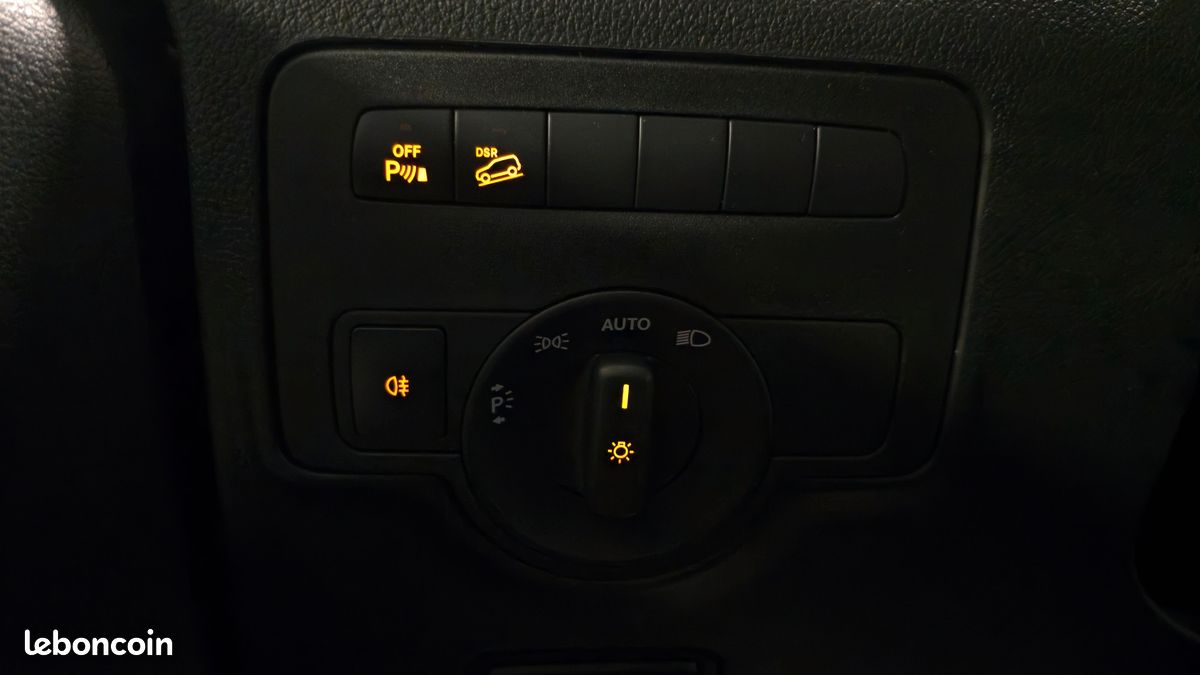 MERCEDES-BENZ VITO TOURER 2.0 119 CDI 190 LONG L2 SELECT 4X4 9G-TRONIC BVa (image 25)