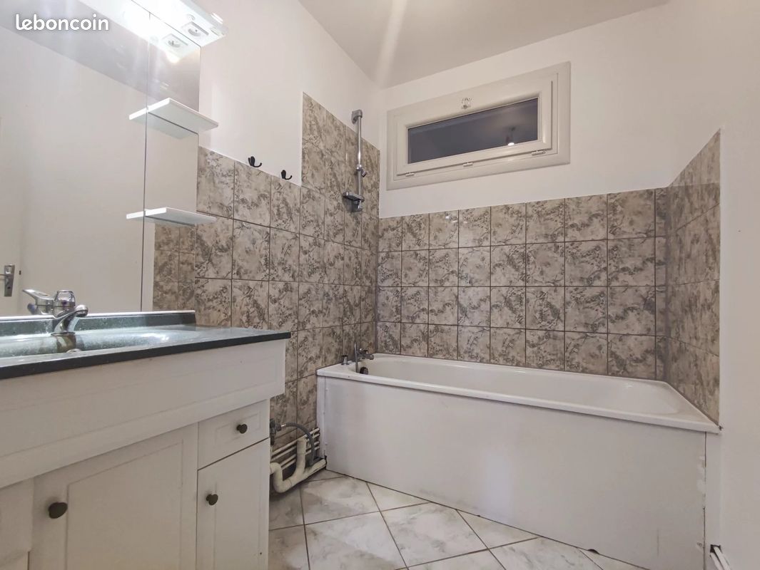 Appartement a louer saint-sebastien-sur-loire - 3 pièce(s) - 65 m2 - Surfyn