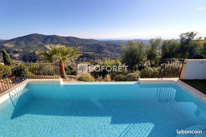 Villa 7 pièces 230 m²