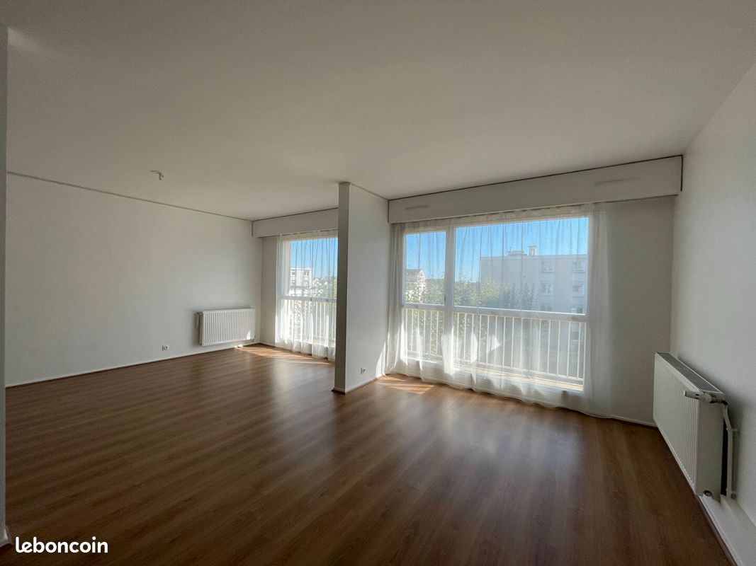 Appartement 4 pièces 88 m² · à Mainvilliers · 88 m² · 890 €/mois