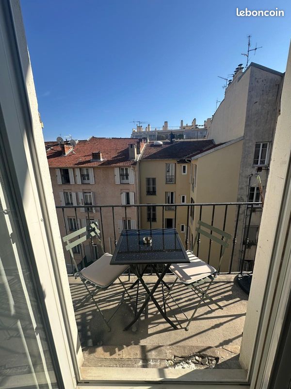 Appartement 2 pièces 25 m² · à Nice · 25 m² · 800 €