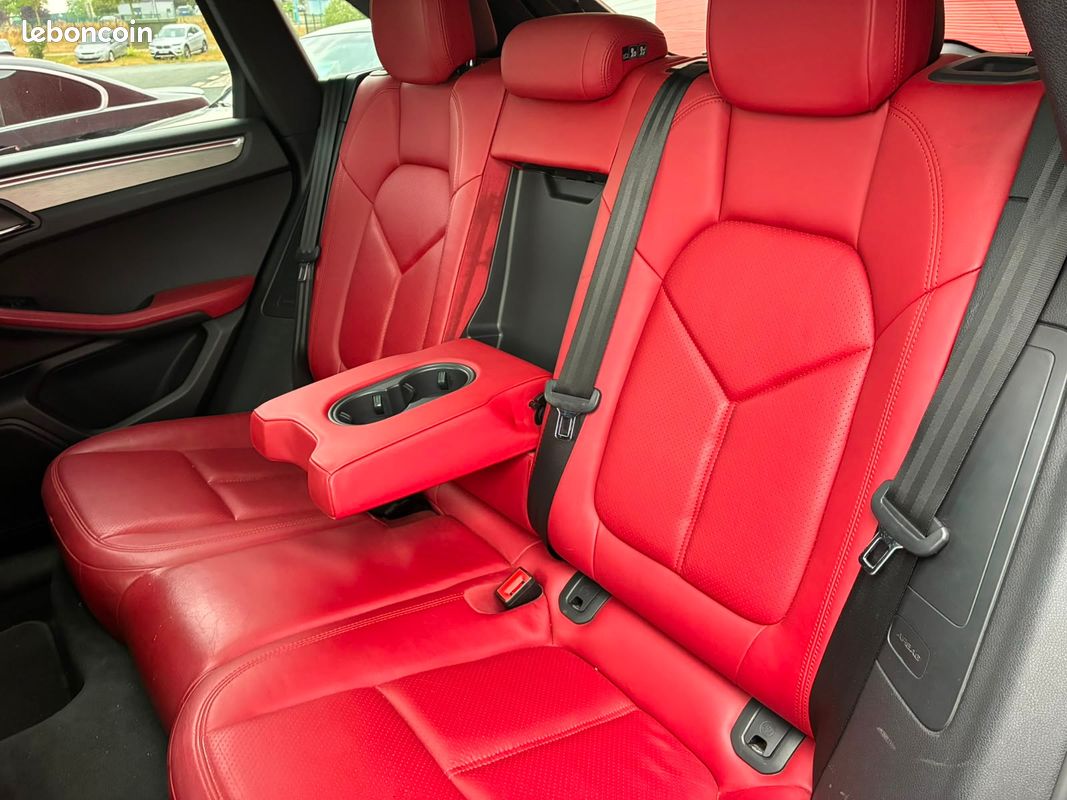 Porsche Macan Turbo PDK 3.6i V6 PACK CHRONO- GARANTIE 12 MOIS (image 20)