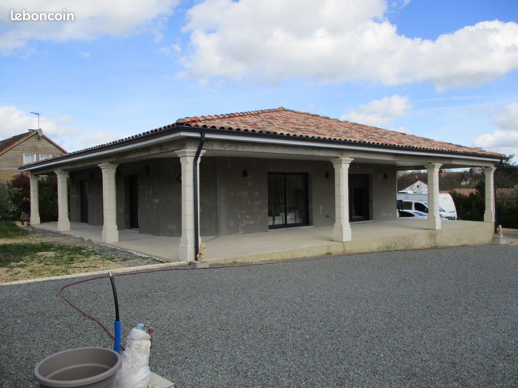 Maison 5 pièces 150 m² - Valence-en-Poitou 86700 Couhé (image principale 6)