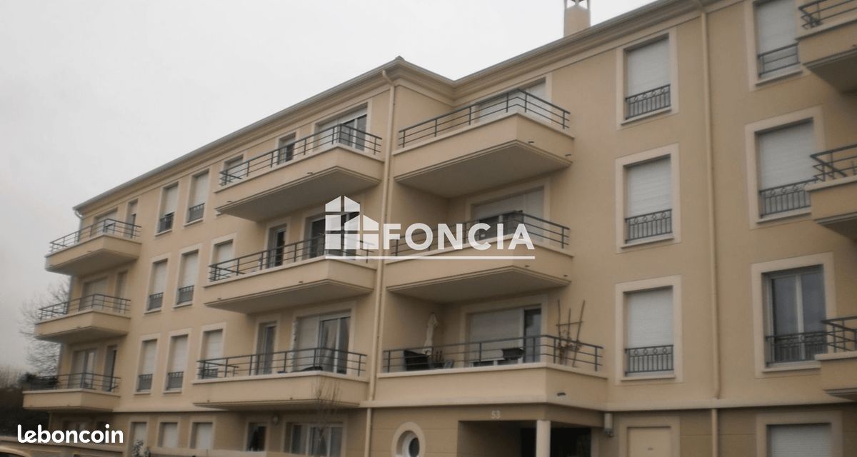 Appartement 3 pièces 69 m² · à Pontault-Combault · 69 m² · 977 €
