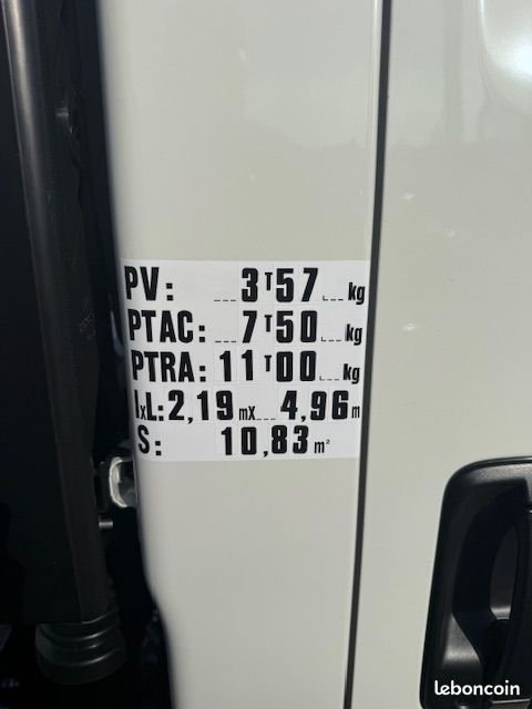 ISUZU M30 5,2l 190cv BOITE AUTO POLYBENNE 4.5T *64000 HT (image 3)