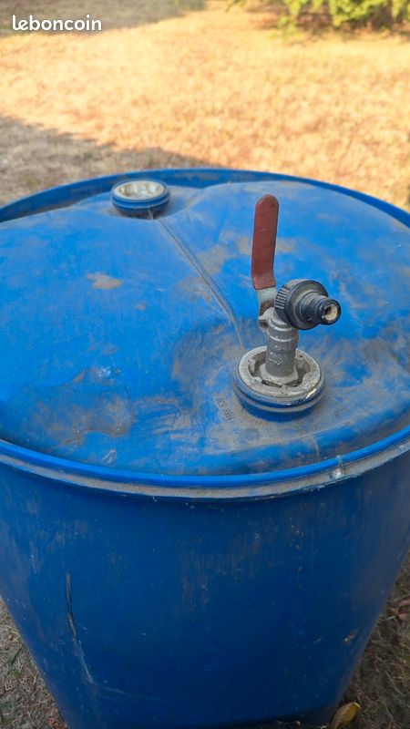 Bidon réservoir 220 litres. Lot possible (image 8)