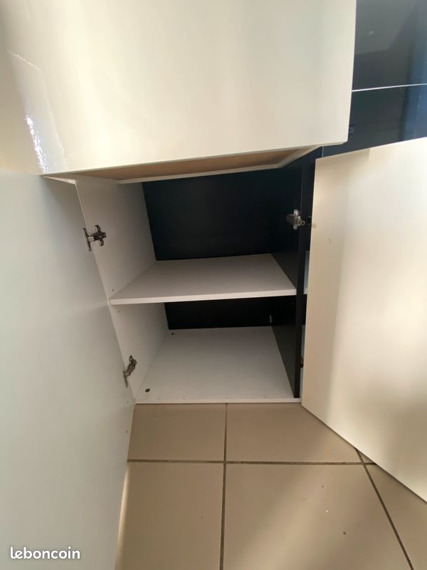 À vendre meuble et chaise haute (image 6)