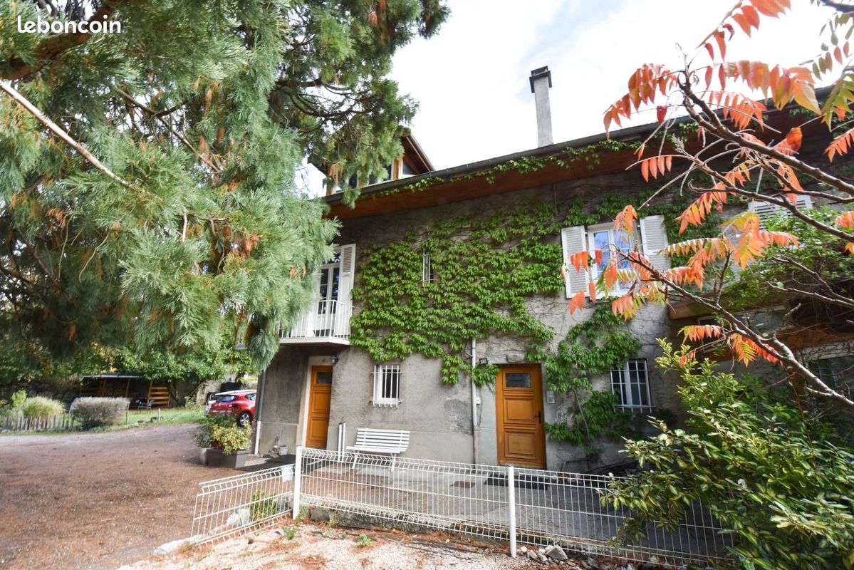 Appartement 4 pièces 74 m² · à Faverges-Seythenex · 74 m² · 241 500 €