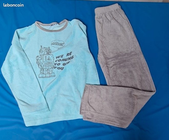 Lot de vêtements garçon 12 ans (image 3)