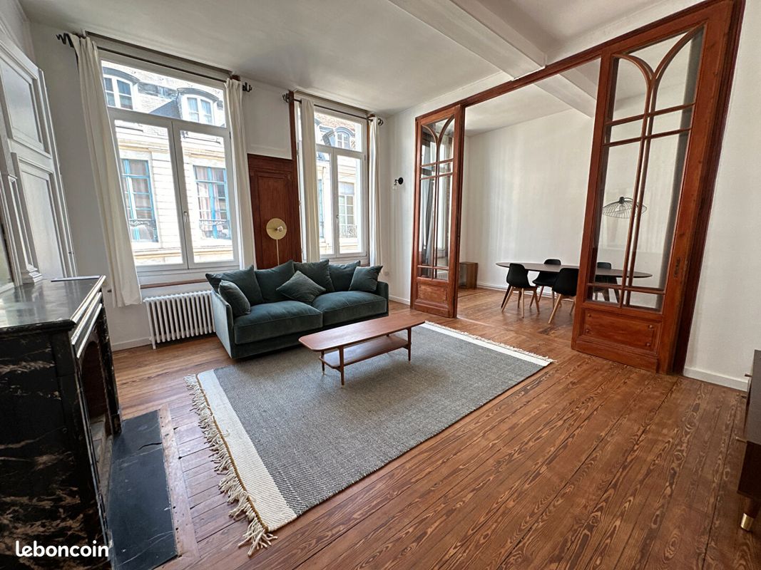 Appartement 2 pièces 80 m² · à Lille · 80 m² · 1 174 €/mois