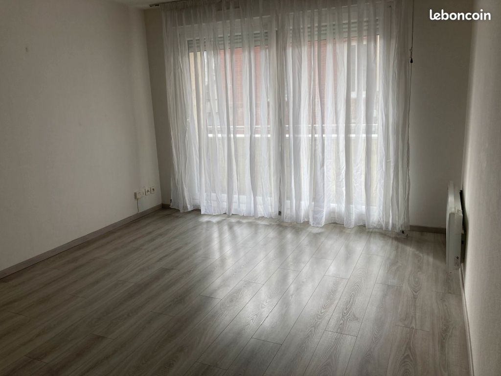 Appartement 3 pièce(s) 60 m²à louer Lisieux