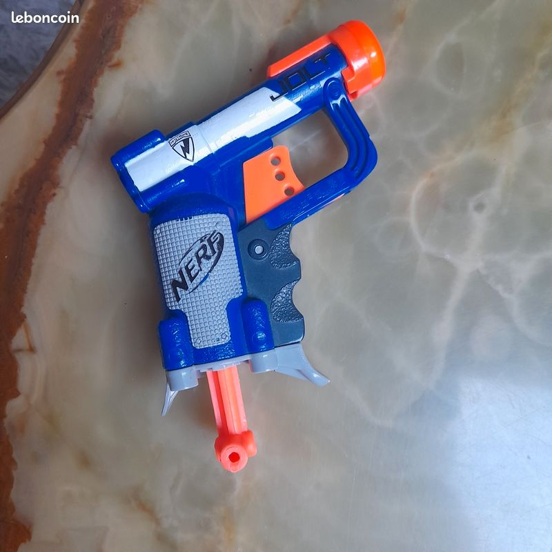 Pistolet de la marque Nerf (image 3)