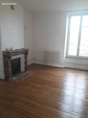 Spacieux F2 centre Charleville