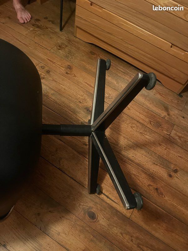 Fauteuil Charles Pollock Knoll, (image 5)