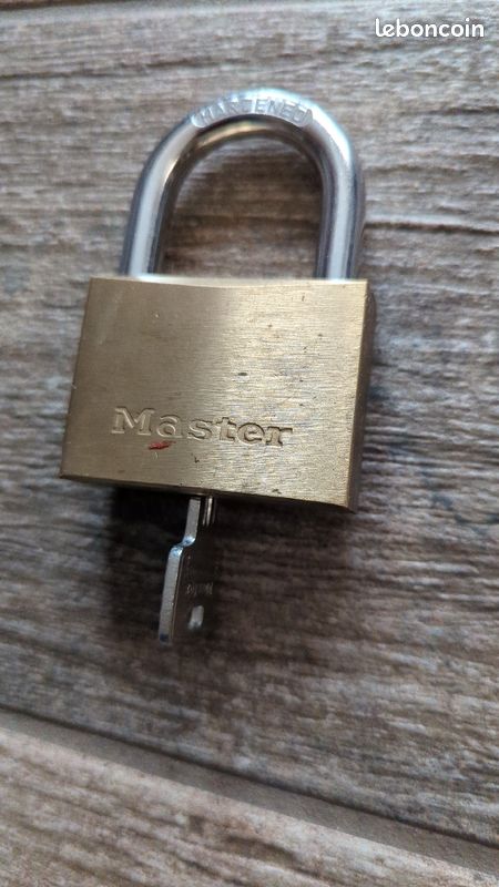 Cadenas Master (image 1)