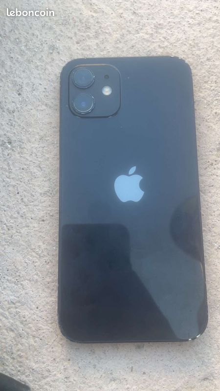 Je vend un iPhone 12 neuf état de batterie 86 (image 1)