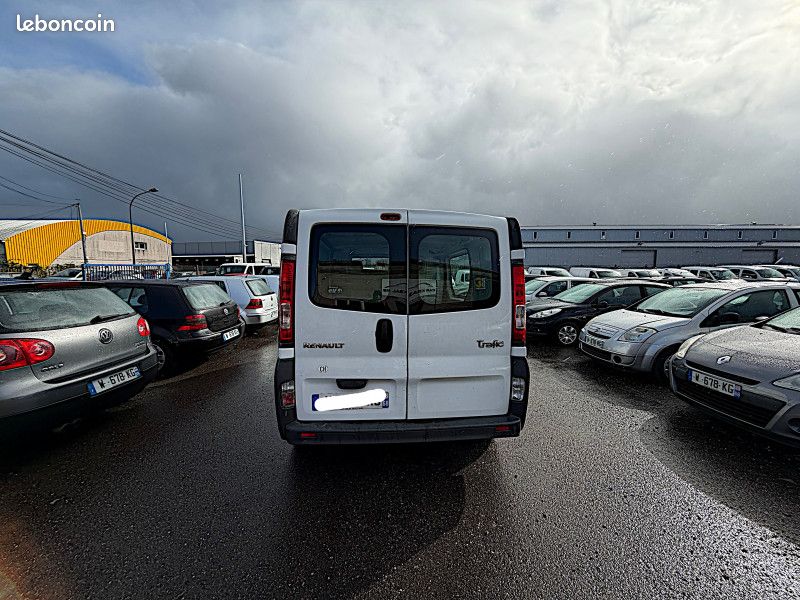 Renault TRAFIC II FG L1H1 1000 2.0 DCI 115CH CONFORT (image 6)