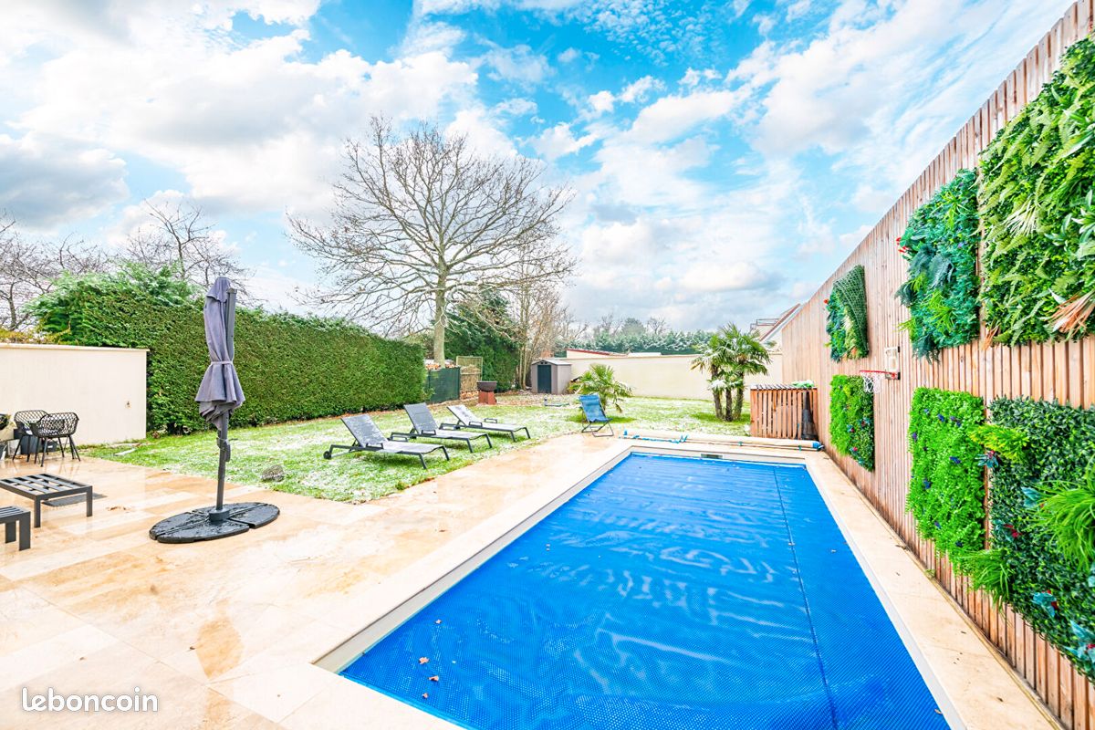 Maison 6 pièces 173 m² · à Mormant · 173 m² · 489 000 €