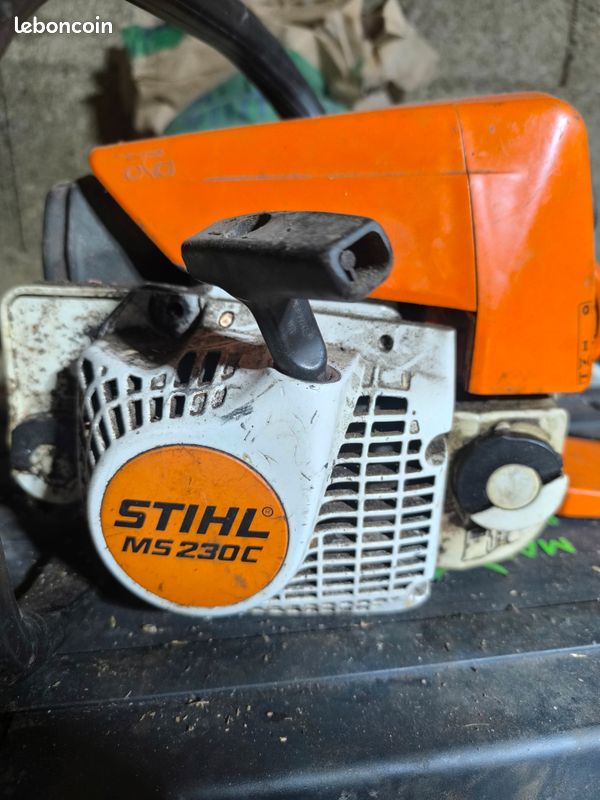 Tronçonneuse Stihl (image 1)