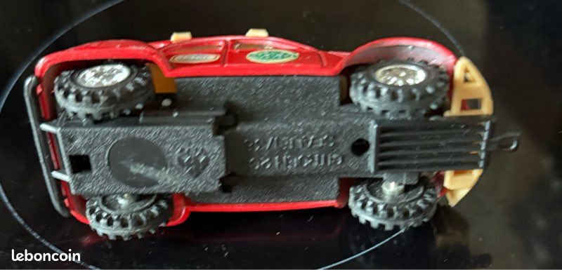 Rare Jouet Vintage MACAU Toys – CITROEN 2CV RAID AFRIQUE 1973 – Échelle 1:32 – État Accidenté