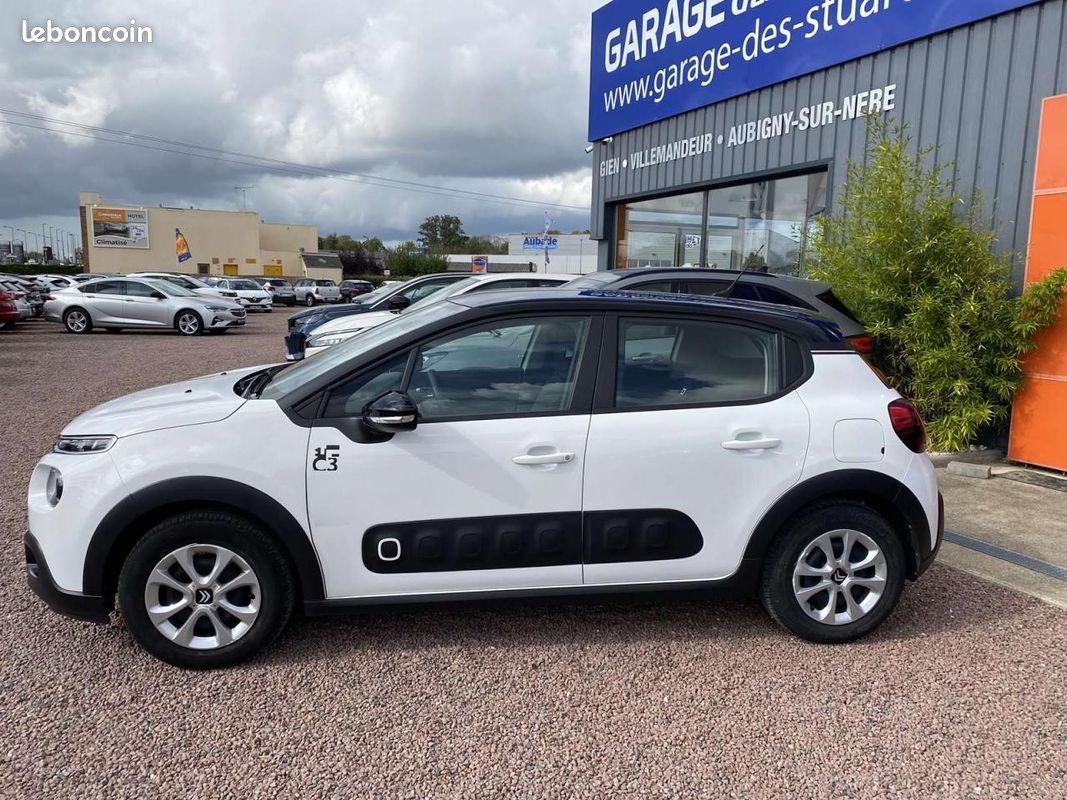 CITROEN C3 1.2 PureTech 12V - 82 S&S GRAPHIC + ATTELAGE (image 3)