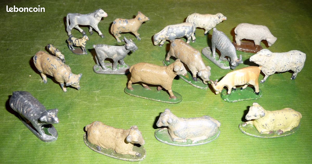Lot De Figurines Animaux De La Ferme Quiralu Aludo - Vache, Mouton, Paon, Chèvre...