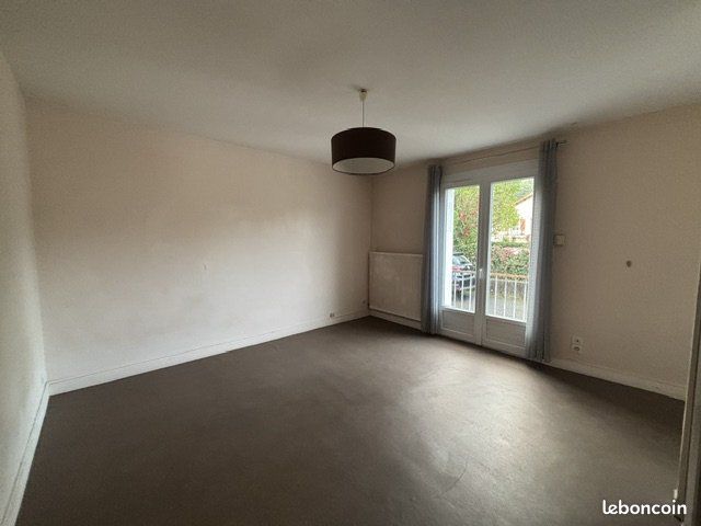 Appartement 1 pièce 25 m² · à Angoulême · 25 m² · 330 €/mois