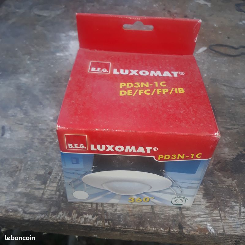 Detecteur mouvement luxomat 360 degres (image 1)