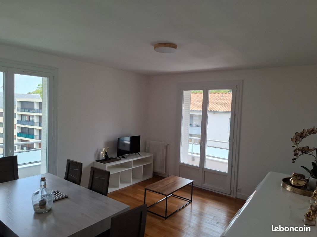 Appartement 5 pièces 84 m² · à Chamalières · 83,5 m² · 240 000 €