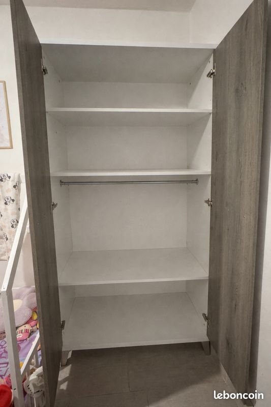 Armoire (image 2)