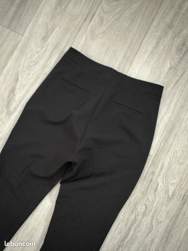 Pantalon Zara Beige Taille 38 – Coupe Bootcut, Occasion Très Bon état