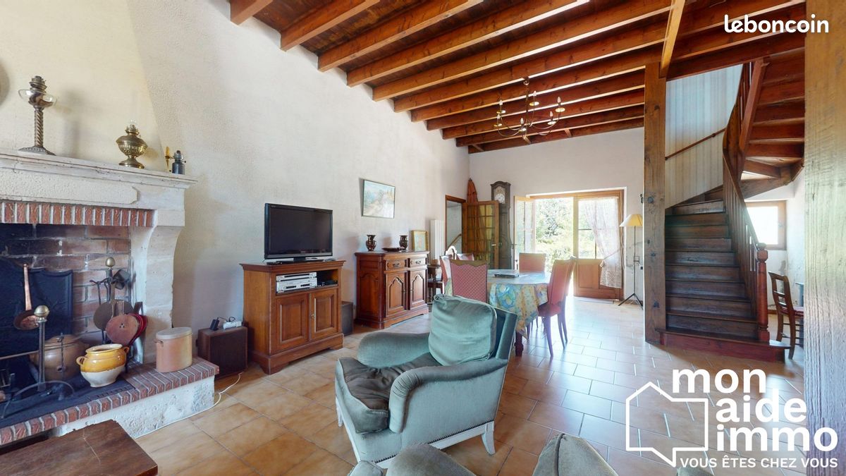Maison 6 pièces 165 m² · à Grignols · 165 m² · 158 000 €