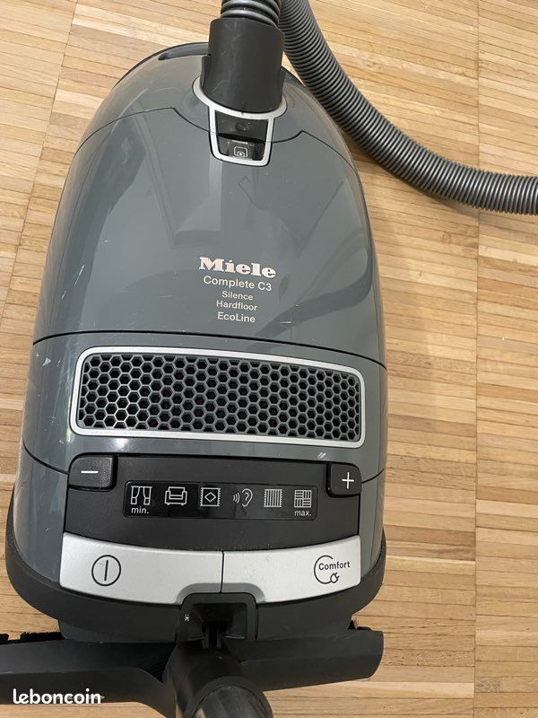 Aspirateur Miele Complete C3 Silence Ecoline Électroménager