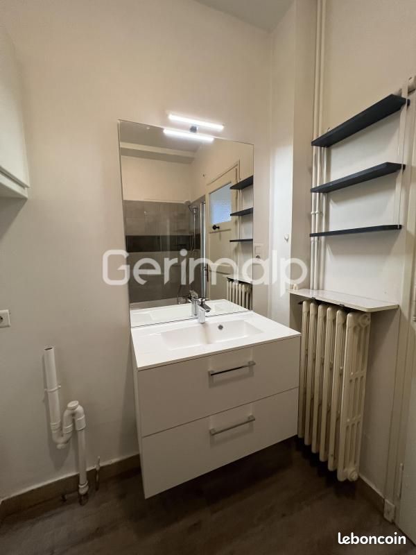 Appartement 2 pièces 45 m² · à Annecy · 45 m² · 981 €