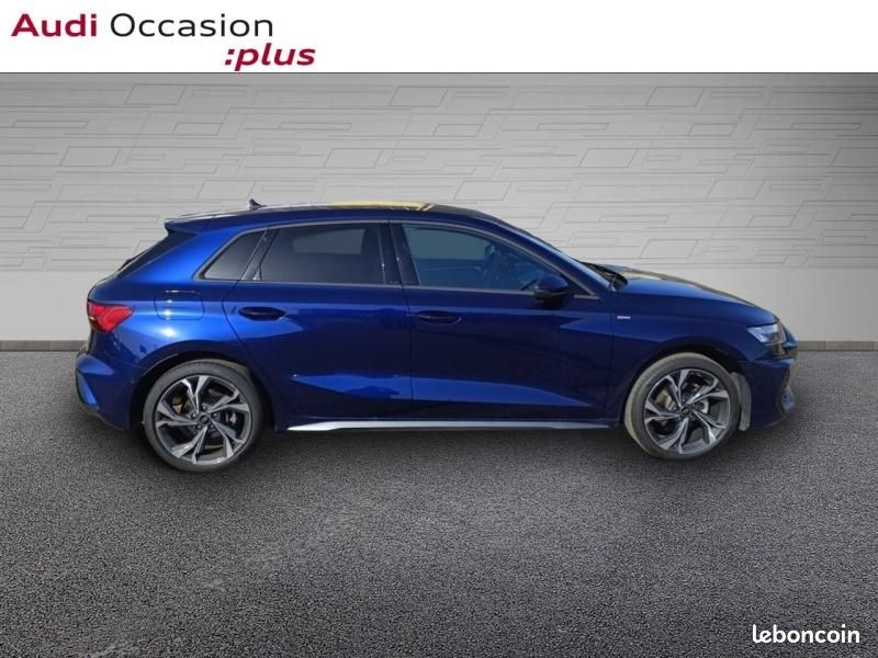 Audi A3 Sportback 2.0 TDI 150ch S line S tronic 7 (image 5)