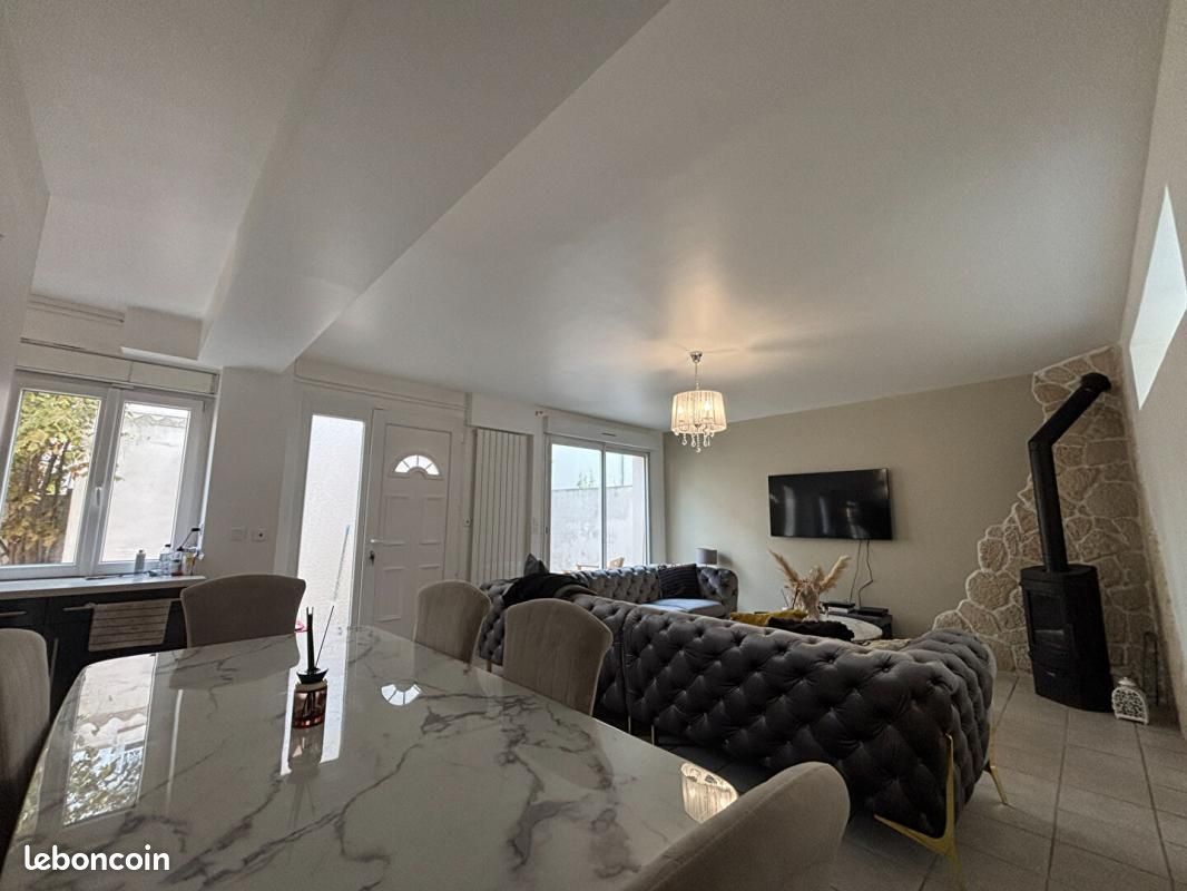 Maison 3 pièces 73 m² (image 1)