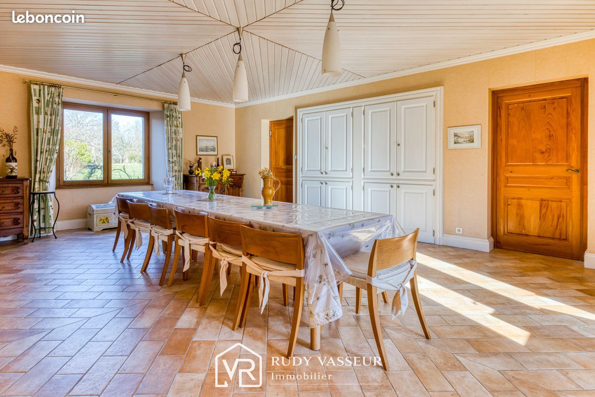 Propriété 12 pièces 465 m² (image 11)