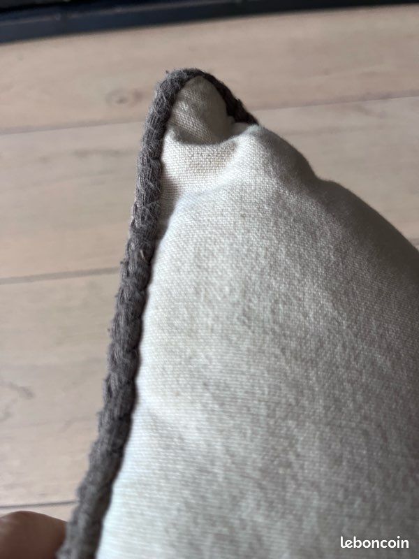 Coussin brodé Palmier (image 4)
