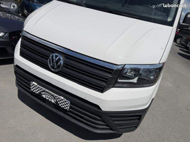 Volkswagen CRAFTER FOURGON VOLKSWAGEN CRAFTER 177 CV GPS TEL CAMERA DE RECUL VITRE ARRIERE Fourgon Business Line L4 H3 (21 243HT) (image 14)
