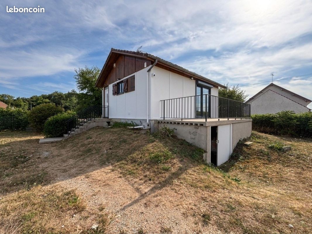 Maison 2 pièces 42 m² · à La Selle-en-Hermoy · 42 m² · 71 000 €