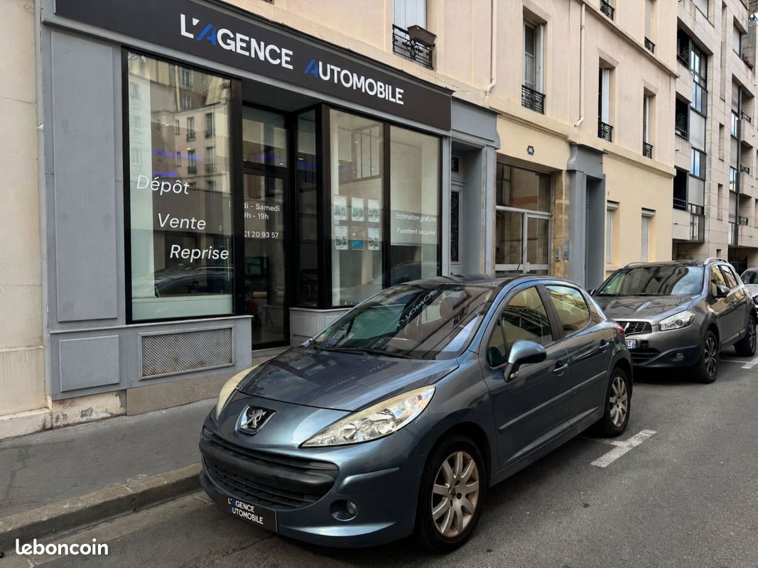 PEUGEOT 207 1.6 120ch Exécutive - 2ème Main / Courroie Accessoire OK (image 1)