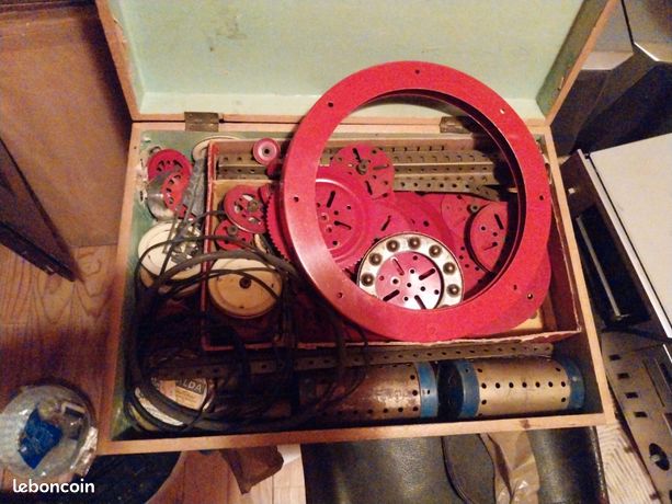 Auctions | Meccano French high voltage 110v motor. Good Plus